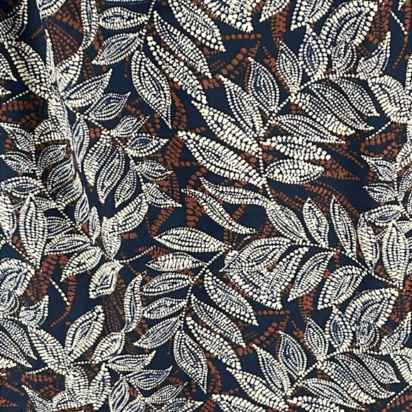 Nine Britton (Stitch Fix) Women’s Blouse Sz S Navy/Brown/Tan Polyester NWT - Picture 6 of 12